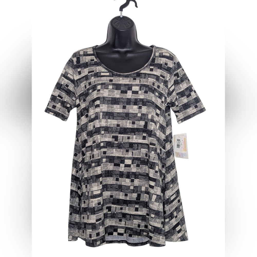 🆕 LuLaRoe Perfect T Patterned Top (XXS)